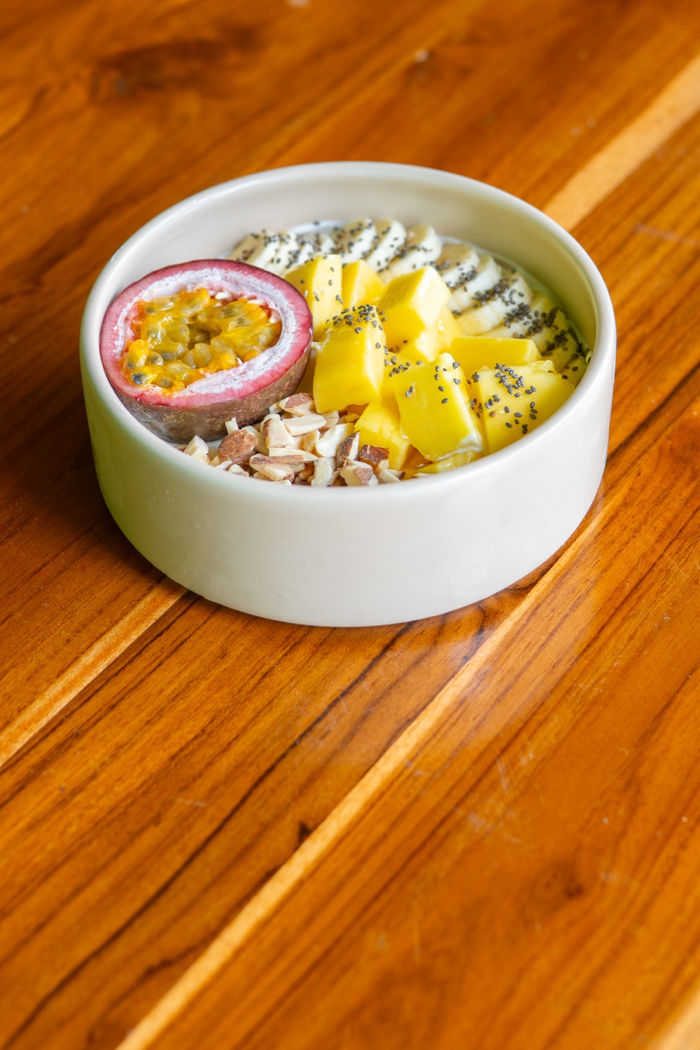 Health Bar, yoghurt bowl food photography